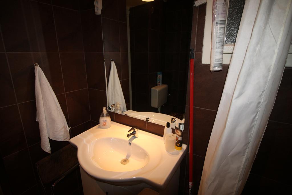 Astoria Centrum Studio Apartment บูดาเปสต์ ภายนอก รูปภาพ
